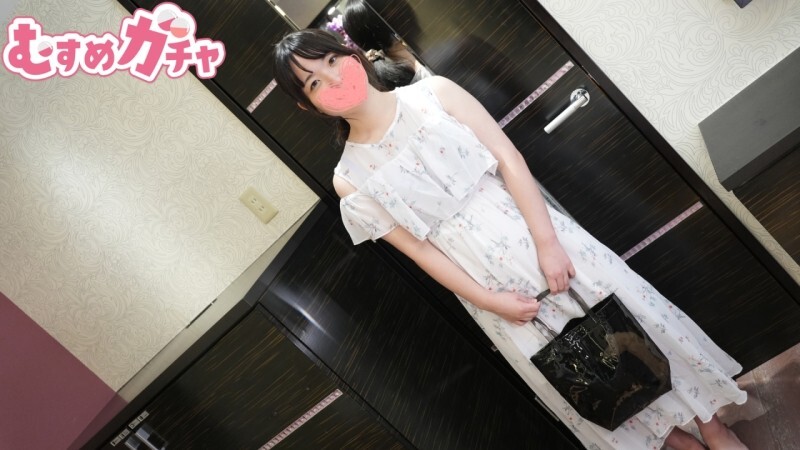 FC2-PPV-4750161 [Today ends! First-time sale: 3980 points → 980 points] 18-year-old, fair-skinned, new masseuse with a translucent complexion. Tempted by the sexual techniques of a sexually harassing man, she is inseminated with a massive creampie with a